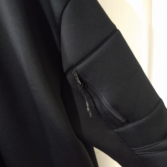 Under Armour Bomber Jackey - Picture 4 of 4